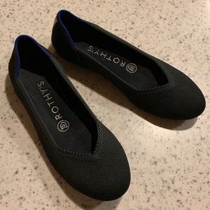 Rothy’s 6.5 Black Flat